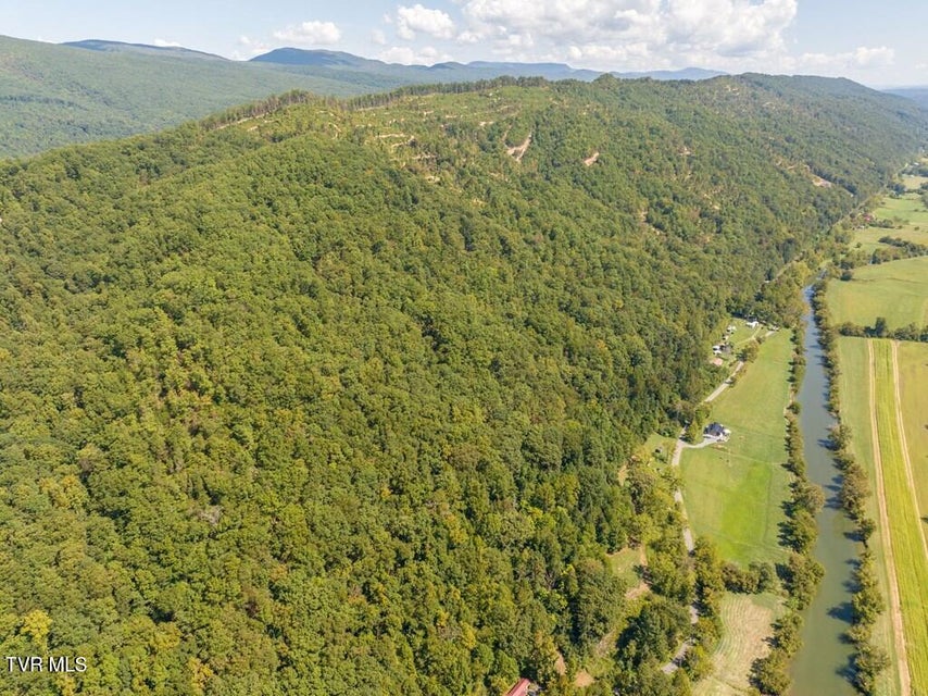 Photo #15: 20181 North Fork River Road