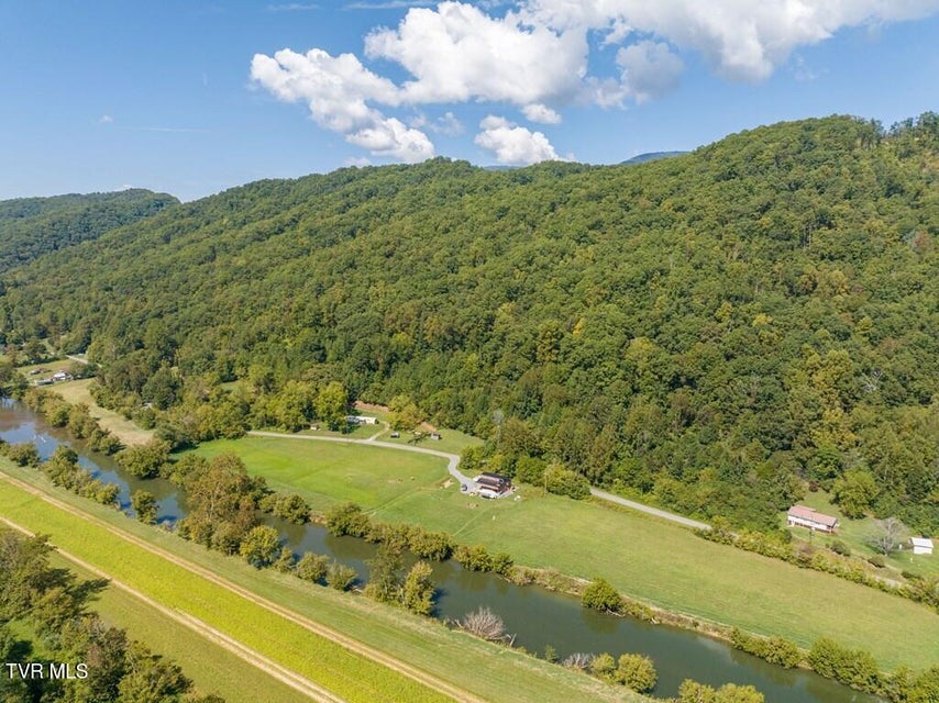 Photo #25: 20181 North Fork River Road