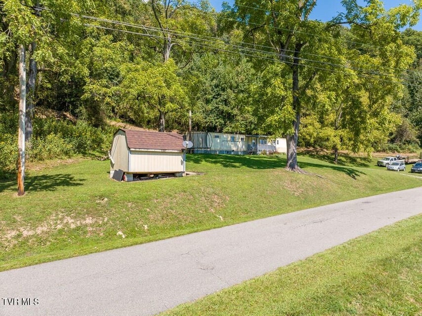 Photo #39: 20181 North Fork River Road