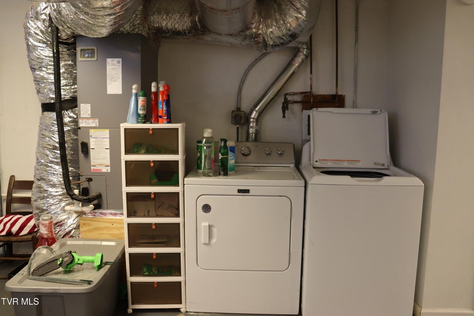 Photo #21: 48 Laurel Ridge