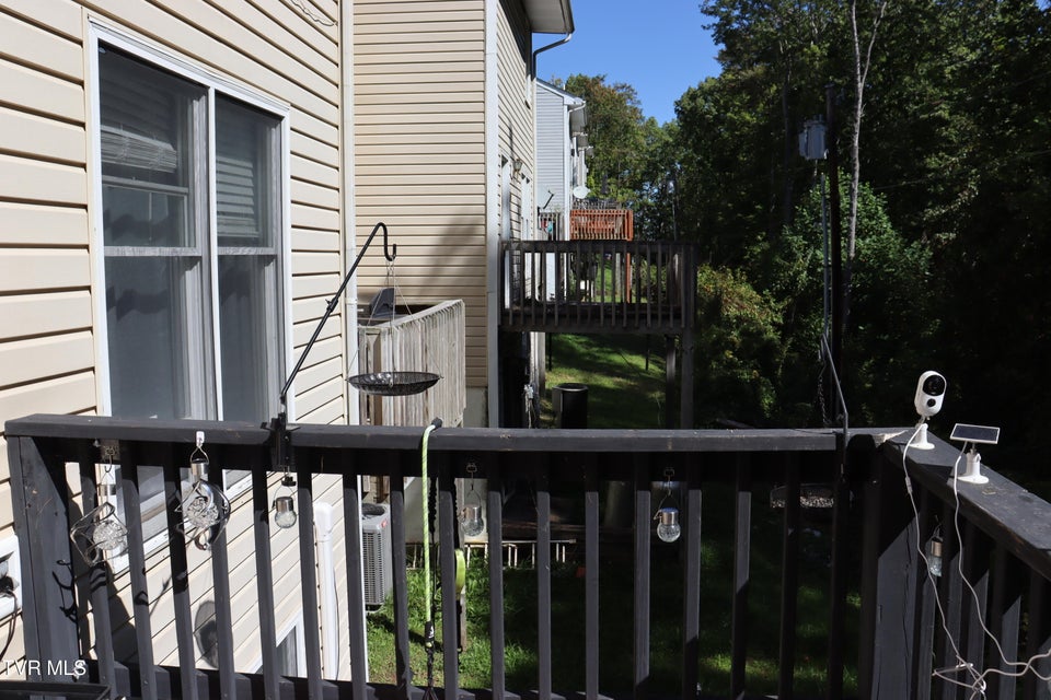 Photo #32: 48 Laurel Ridge