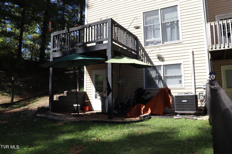 Photo #48: 48 Laurel Ridge