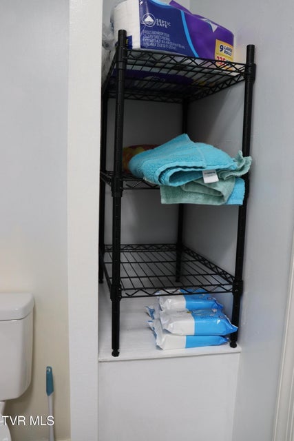 Photo #24: 48 Laurel Ridge