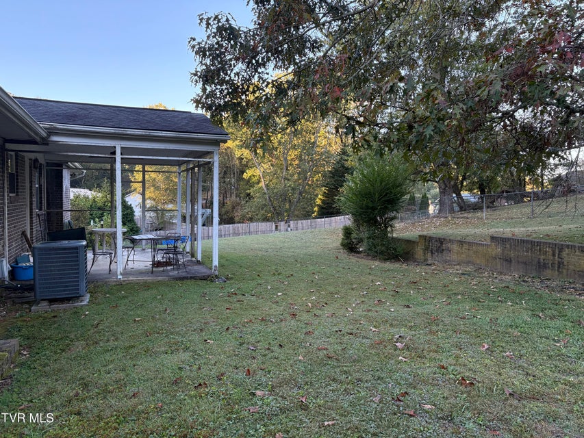 Photo #3: 1238 Tanglewood Drive