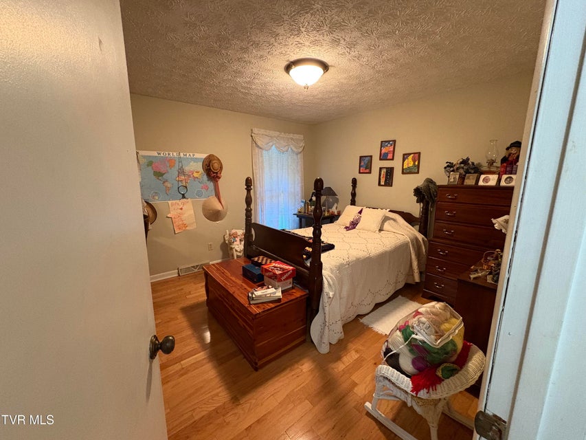 Photo #15: 1238 Tanglewood Drive