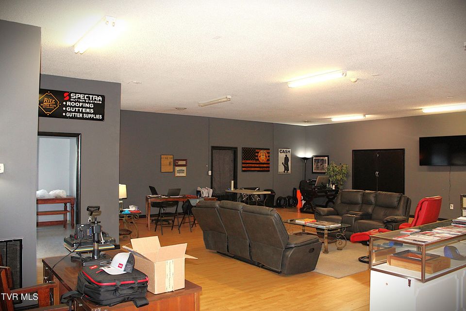 Photo #4: 490 Shipley Ferry Road