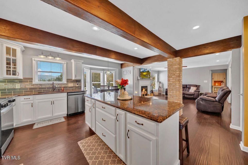 Photo #3: 31 Colricia Drive