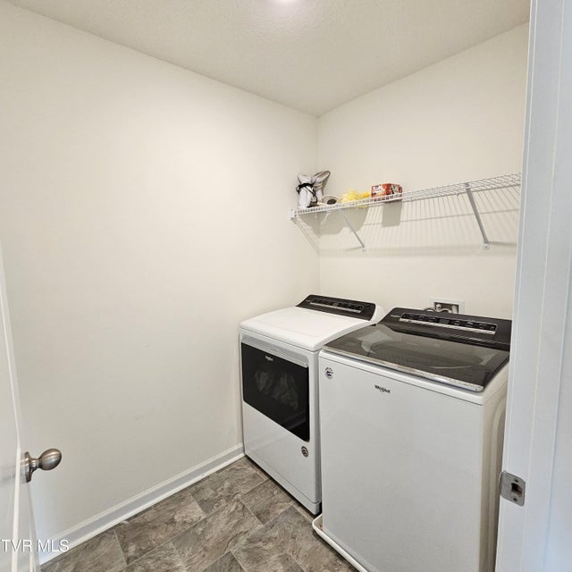 Photo #31: 1070 Clearwater Lane