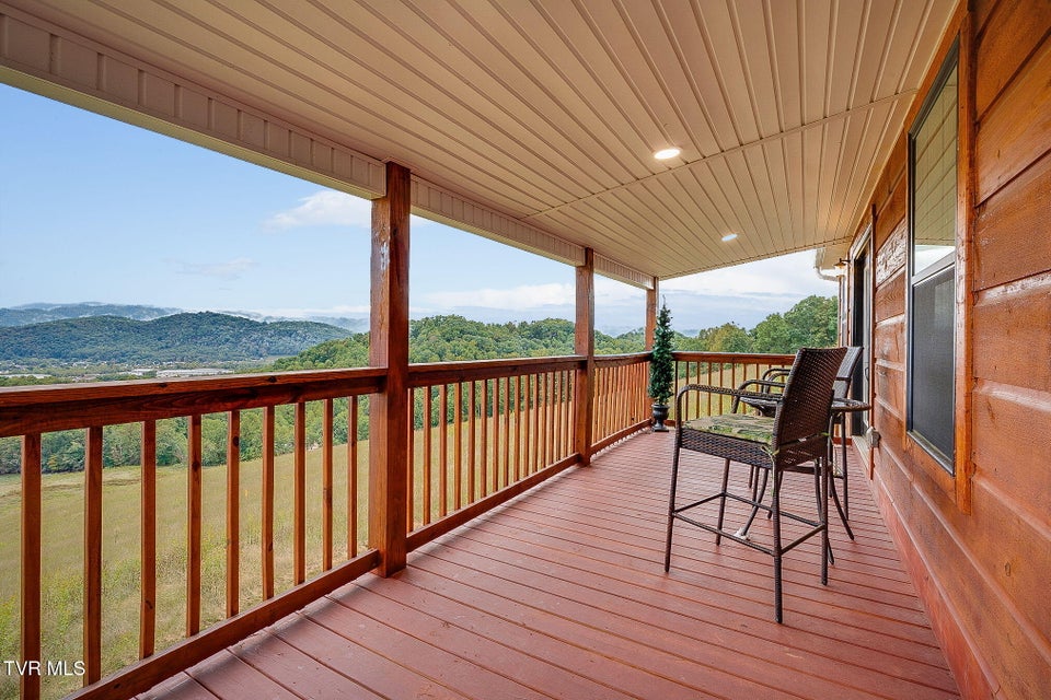 Photo #16: 117-135 Ridgeview Drive