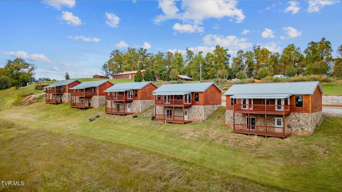 Photo #56: 117-135 Ridgeview Drive