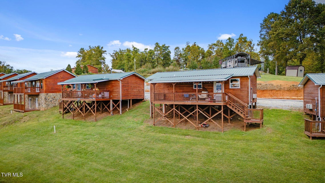 Photo #59: 117-135 Ridgeview Drive