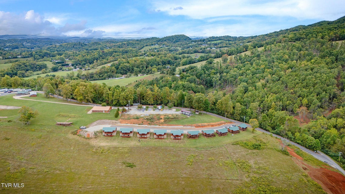 Photo #62: 117-135 Ridgeview Drive