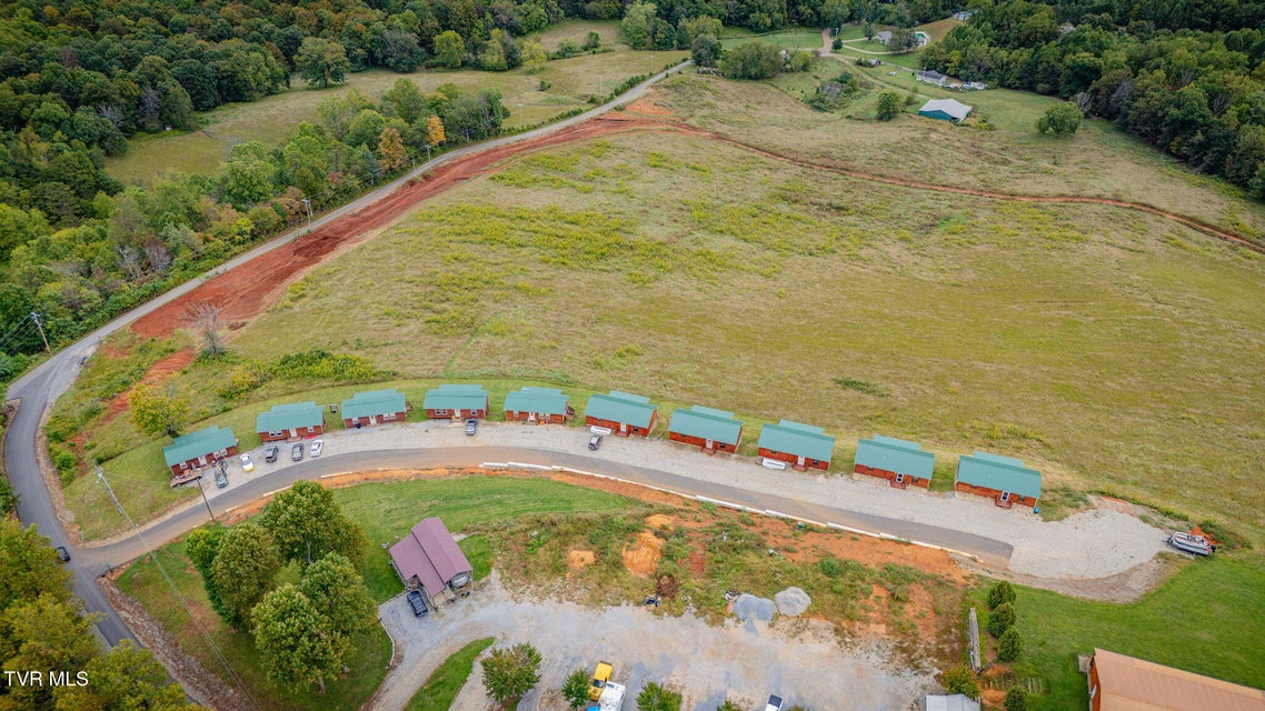 Photo #63: 117-135 Ridgeview Drive