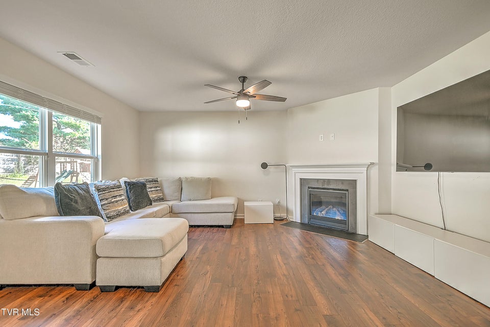 Photo #8: 1413 Gress Mag Mountain