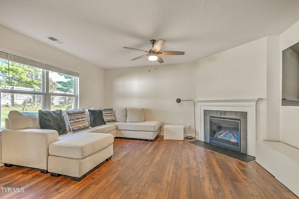 Photo #9: 1413 Gress Mag Mountain