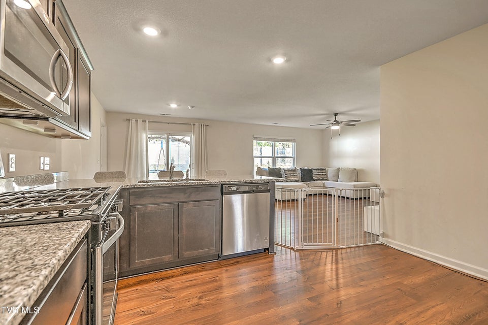 Photo #14: 1413 Gress Mag Mountain