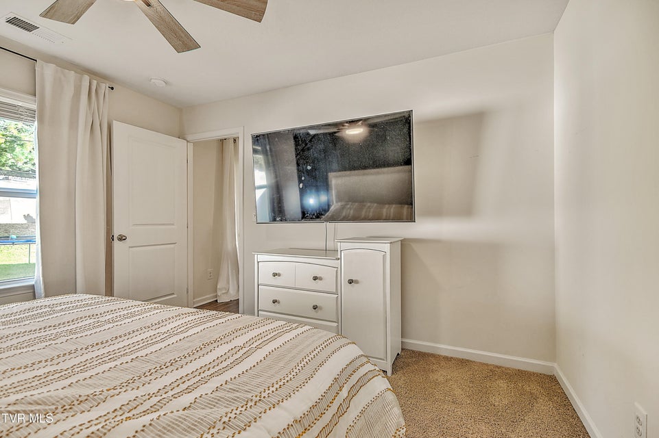 Photo #20: 1413 Gress Mag Mountain