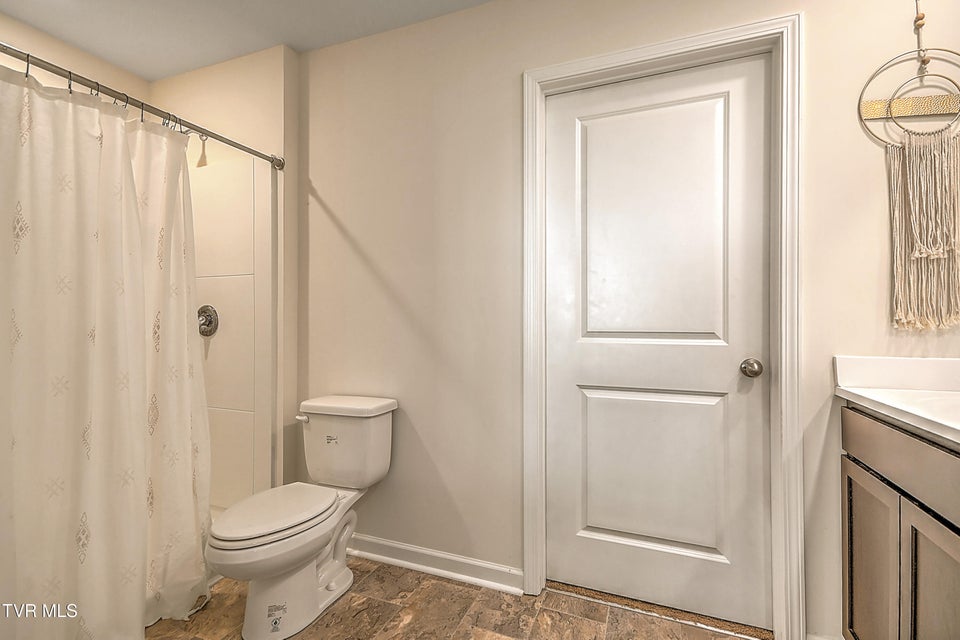 Photo #24: 1413 Gress Mag Mountain