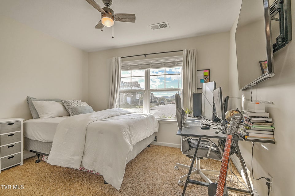 Photo #27: 1413 Gress Mag Mountain