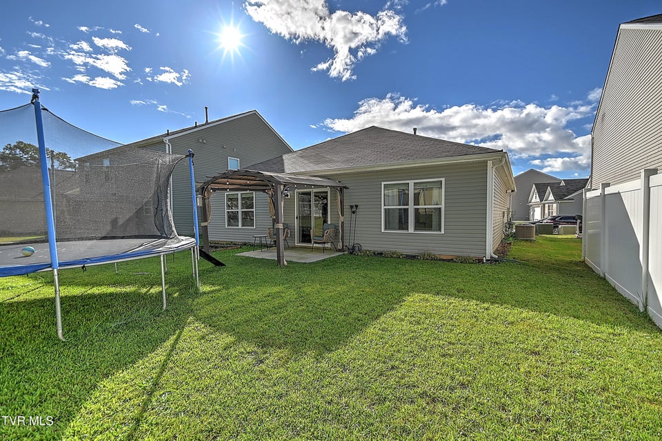 Photo #34: 1413 Gress Mag Mountain