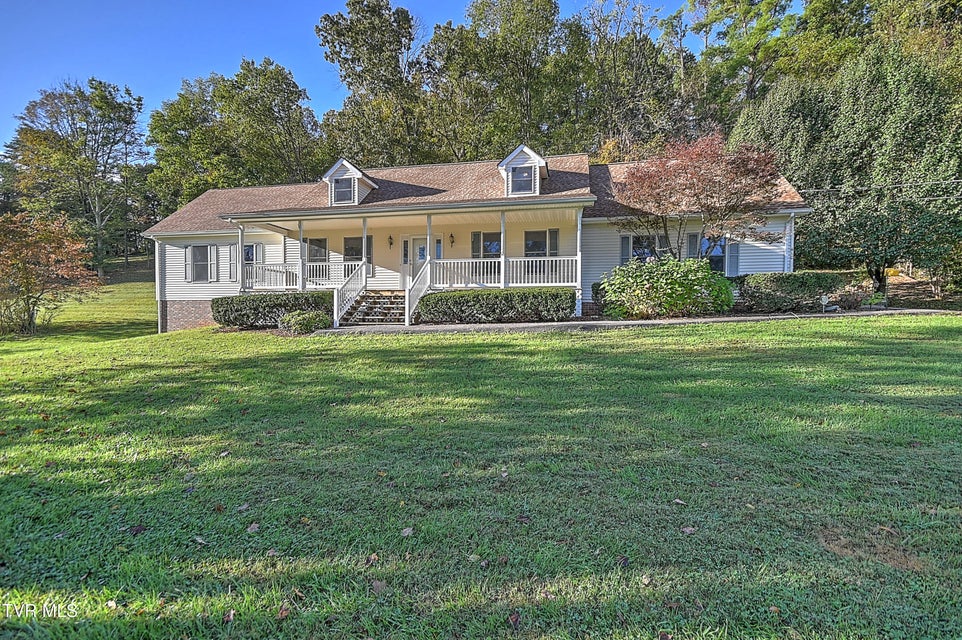 Photo #52: 410 Lakeridge Street