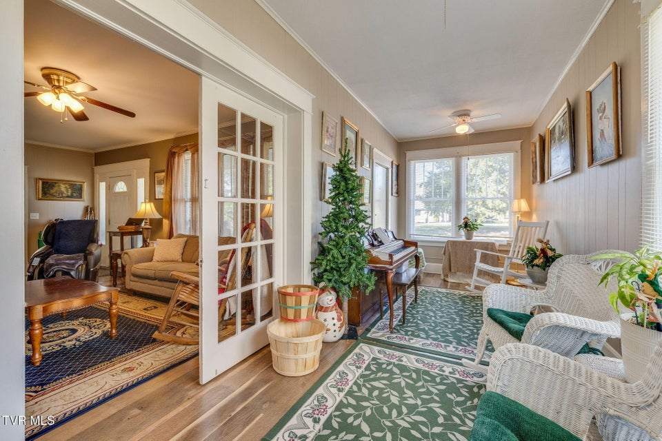 Photo #13: 813 Watauga Street