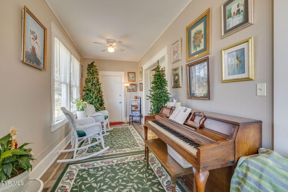 Photo #14: 813 Watauga Street