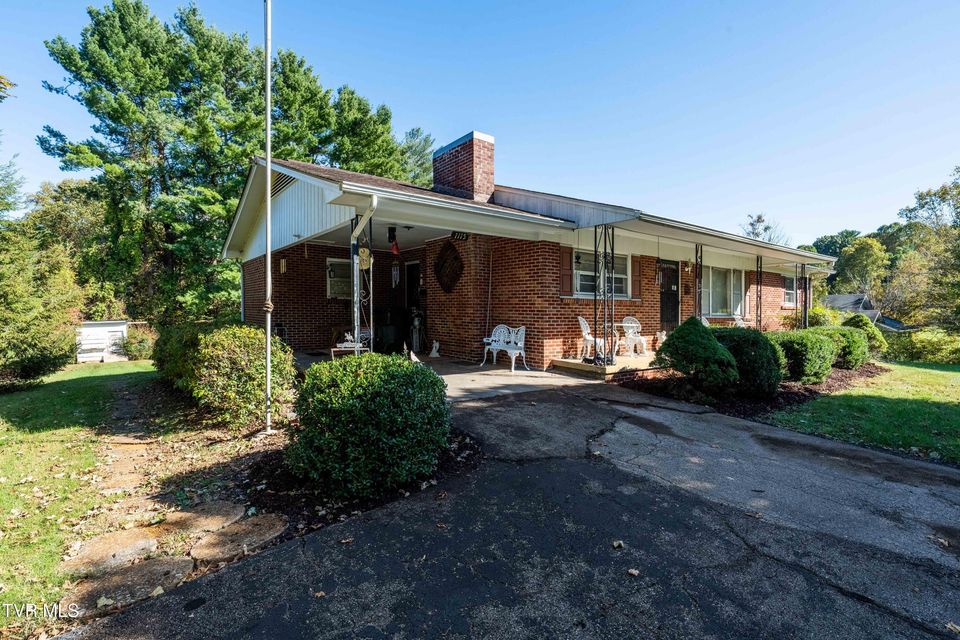 Photo #5: 1115 Huffine Road