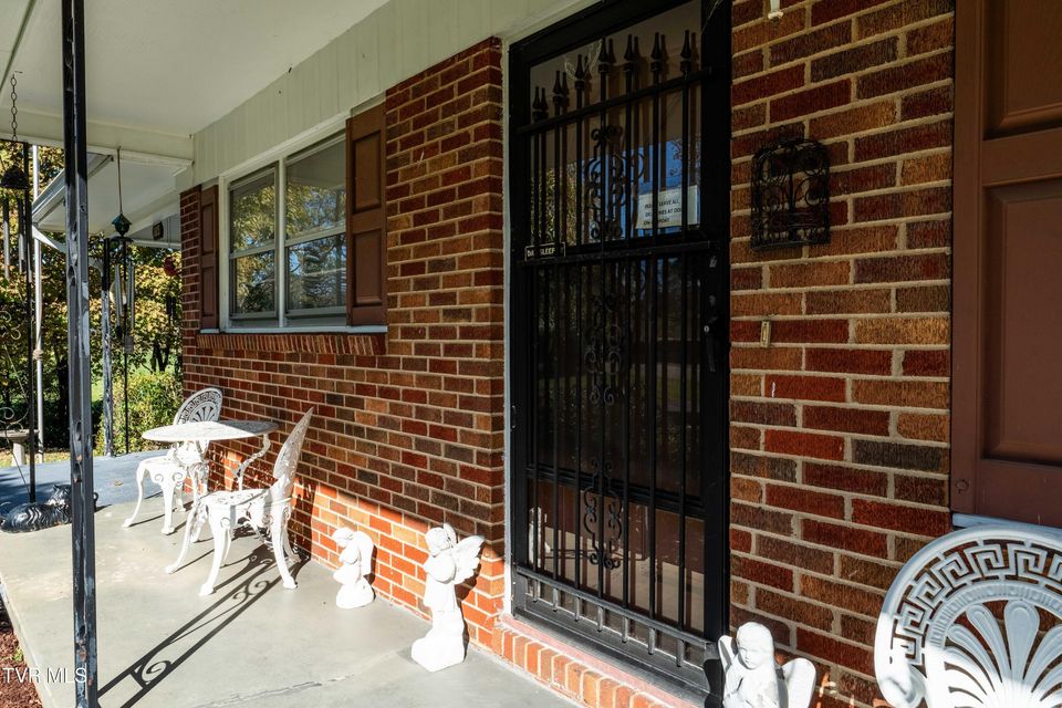 Photo #11: 1115 Huffine Road