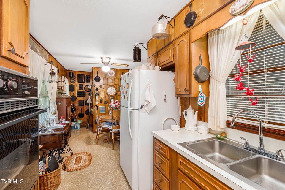 Photo #23: 1115 Huffine Road