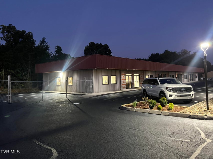 Photo #8: 2175 Highway 75 