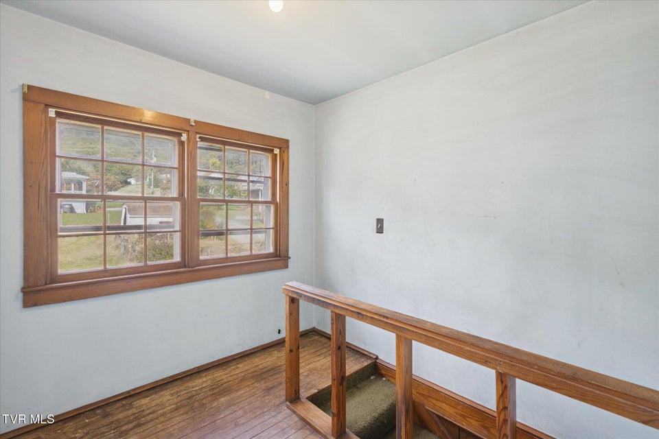 Photo #18: 279 Chapel Street