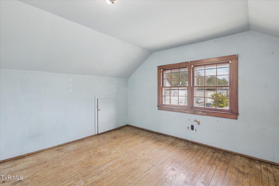 Photo #21: 279 Chapel Street