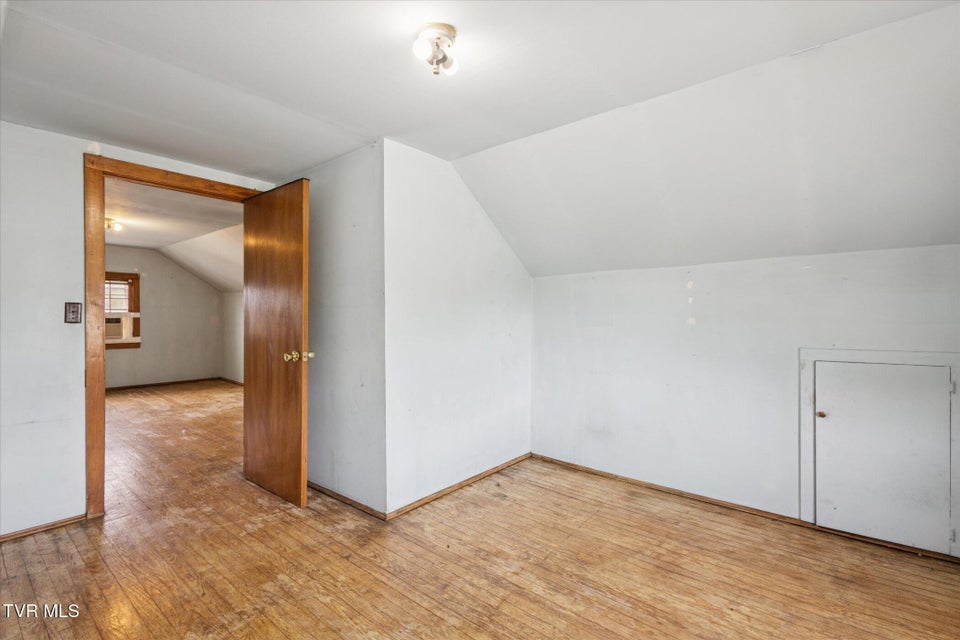 Photo #22: 279 Chapel Street