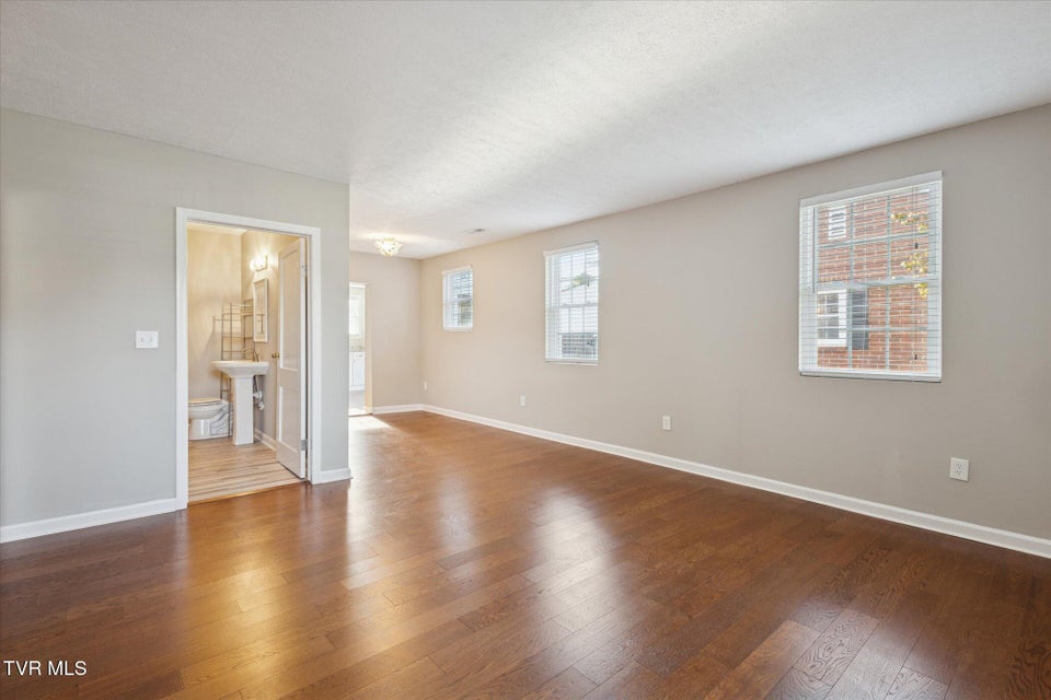 Photo #4: 1613 Carolina Avenue