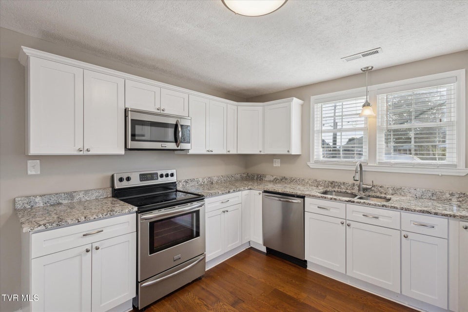 Photo #6: 1613 Carolina Avenue