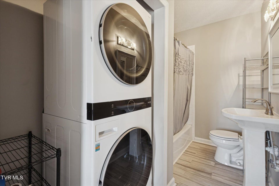 Photo #13: 1613 Carolina Avenue