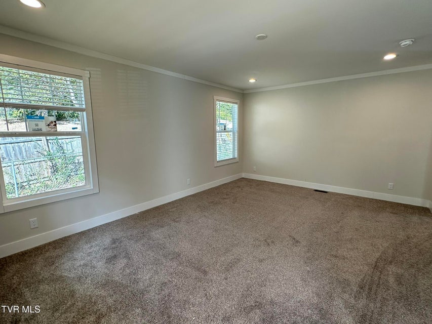 Photo #10: 6626 Collins Lane