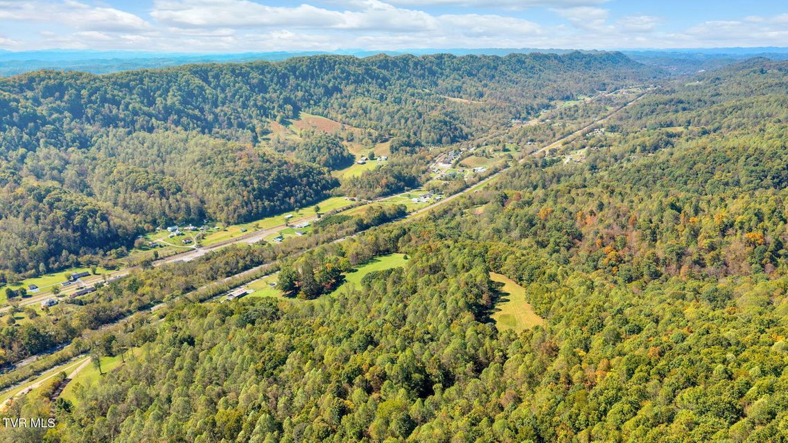 Photo #2: 384 Sugar Pine Lane