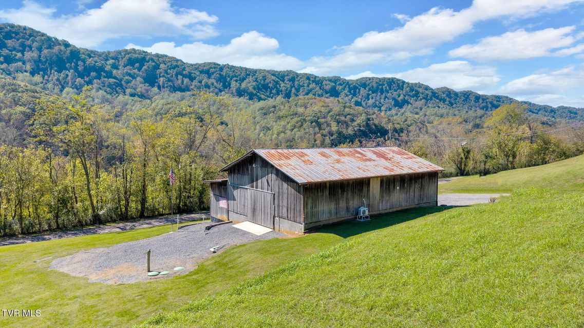 Photo #27: 384 Sugar Pine Lane