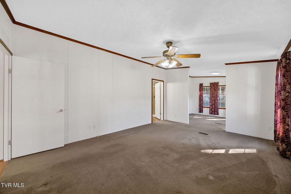 Photo #15: 384 Sugar Pine Lane