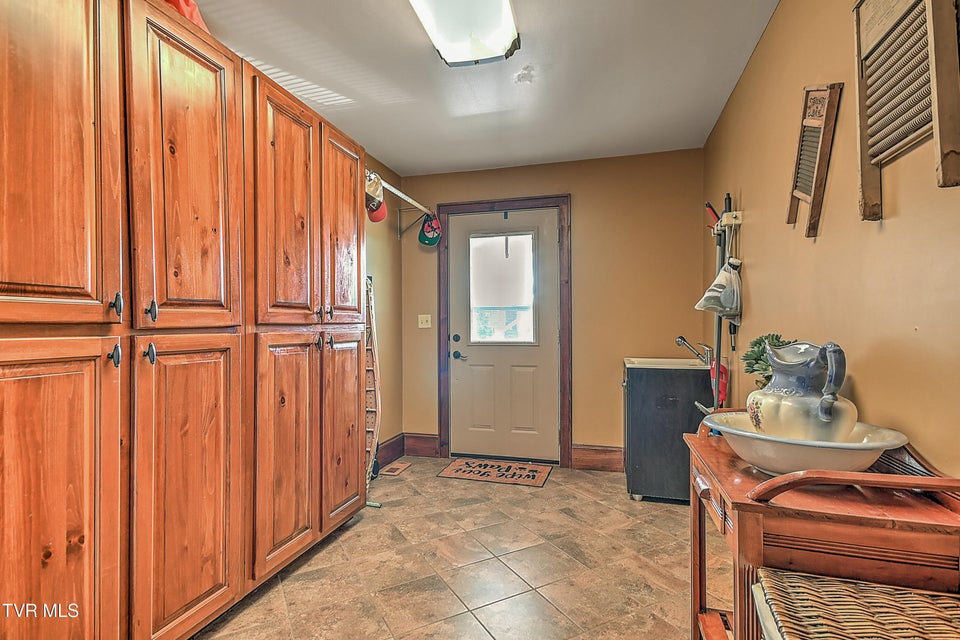 Photo #30: 700 Park Street