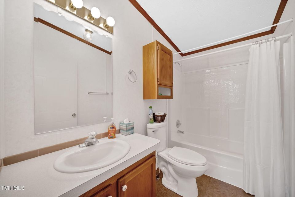 Photo #24: 384 Sugar Pine Lane