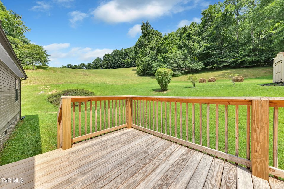 Photo #43: 384 Sugar Pine Lane