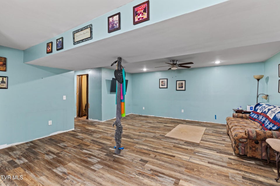 Photo #27: 4146 Leslie Drive