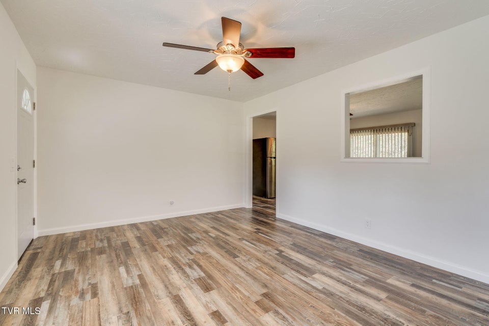 Photo #7: 111 Poplar Drive