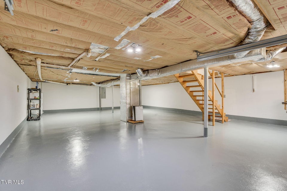 Photo #19: 111 Poplar Drive