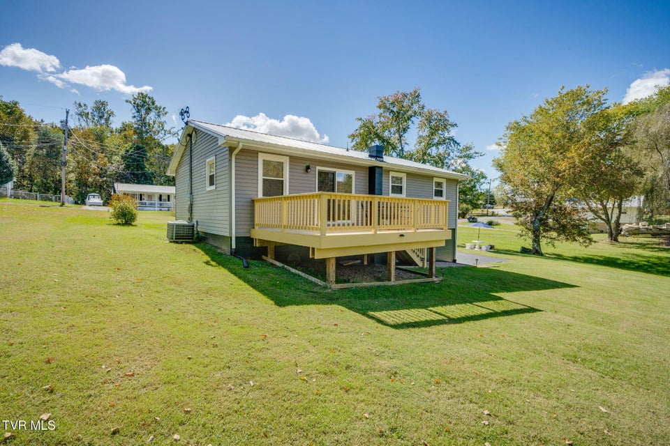 Photo #22: 111 Poplar Drive