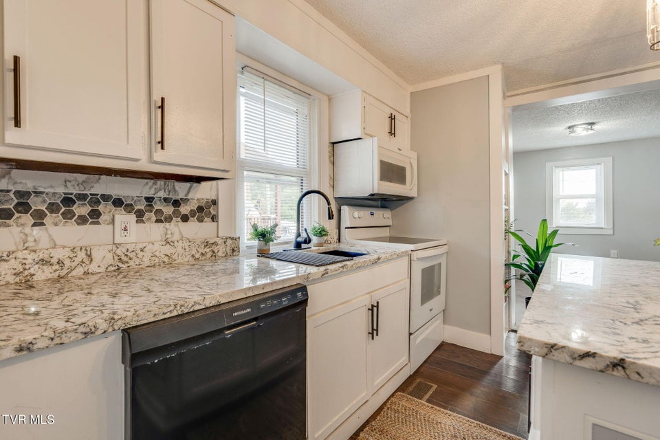 Photo #11: 1208 Riverside Avenue