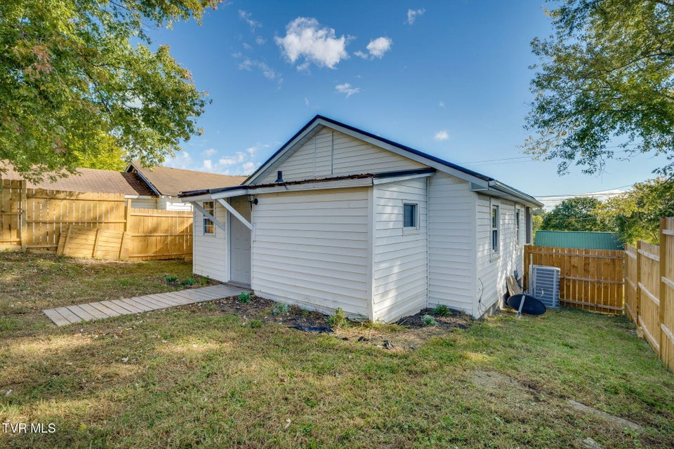 Photo #21: 1208 Riverside Avenue